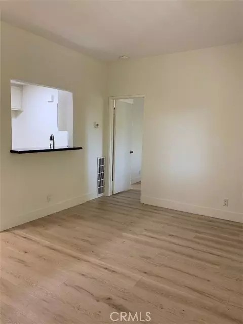 Rancho Santa Margarita, CA 92688,4 Pica Flor