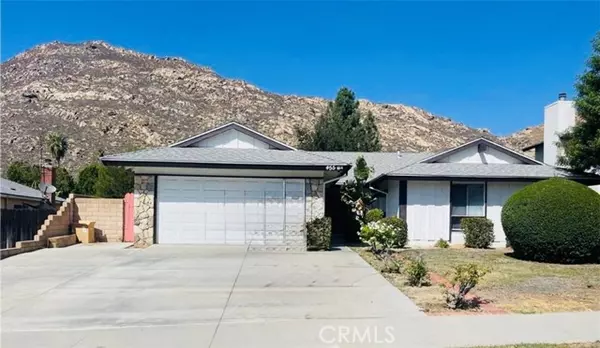 455 Glenhill Drive, Riverside, CA 92507