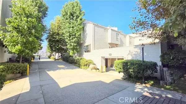 Arcadia, CA 91007,800 W Naomi Avenue #D