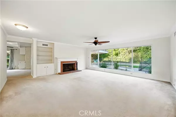 Fullerton, CA 92835,2000 Redondo Place