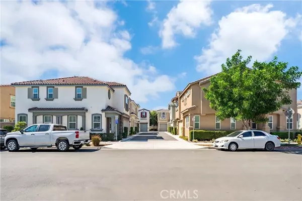 Chino, CA 91710,13846 Farmhoue