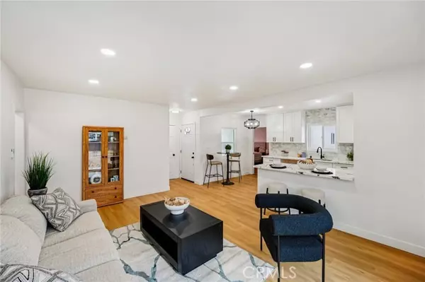 Fontana, CA 92335,9059 Beech Avenue