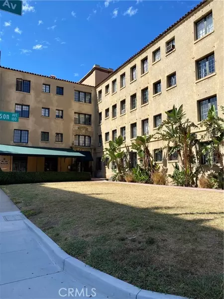 85 N Madison #36, Pasadena, CA 91101