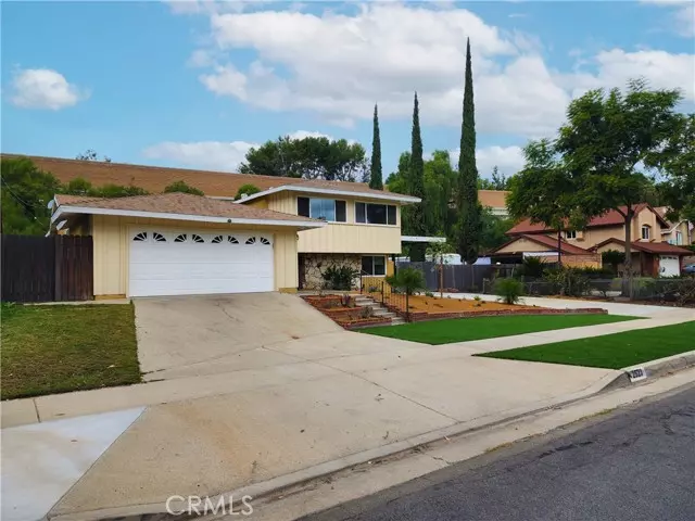 2523 Deerpark Drive, Fullerton, CA 92835