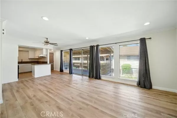 Arcadia, CA 91007,471 W Duarte Rd #216