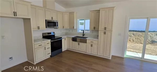 Lake Elsinore, CA 92530,237 E Prospect Street