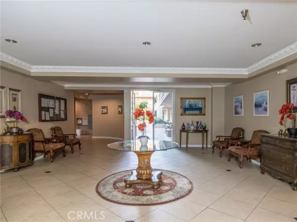 San Gabriel, CA 91776,120 De Anza St #208