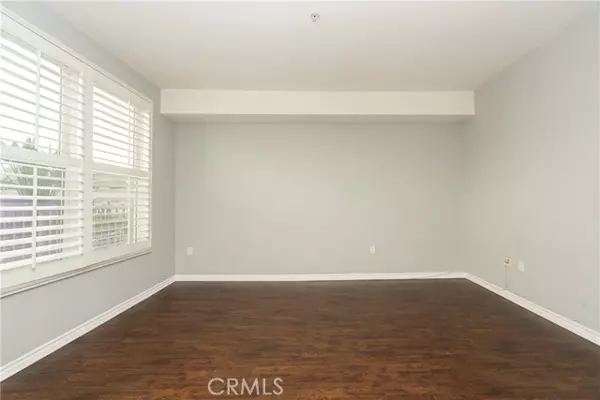 Alhambra, CA 91801,89 E Commonwealth #1D