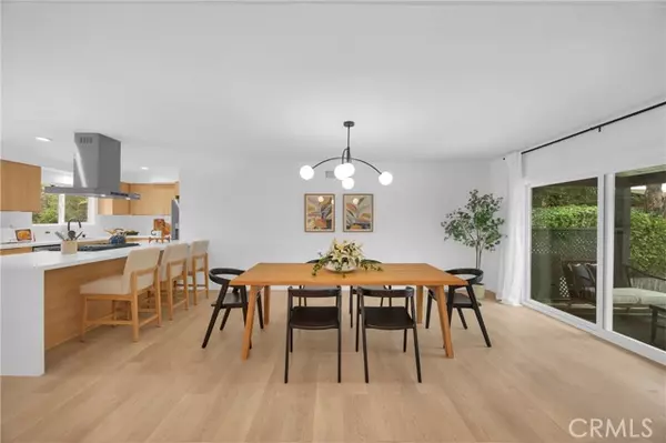 Northridge (los Angeles), CA 91343,16938 Knapp Street