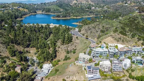 Los Angeles, CA 90068,6457 W Georgius Way