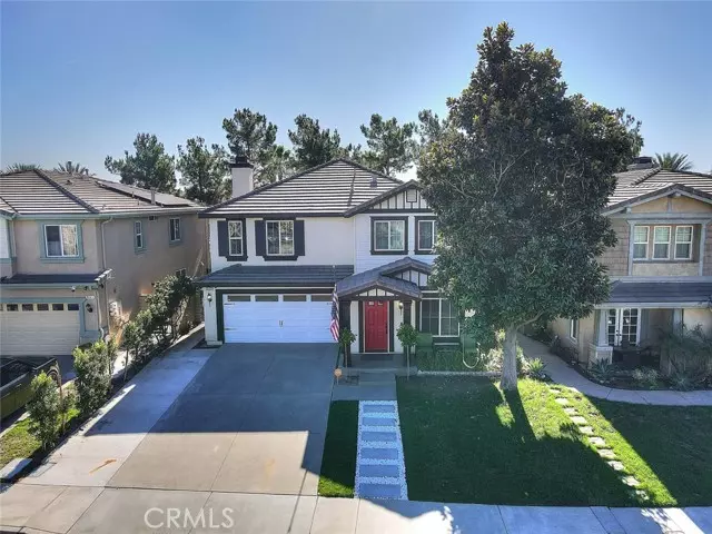 Fontana, CA 92336,8043 Jamestown