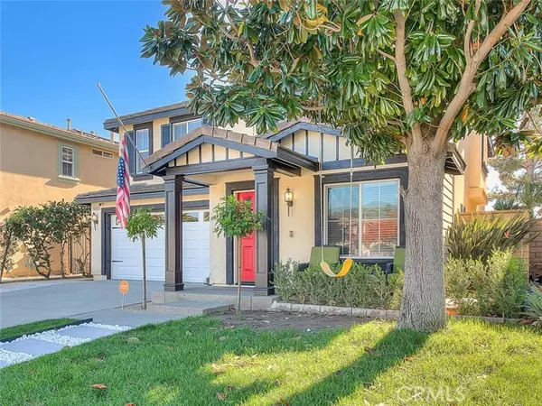 Fontana, CA 92336,8043 Jamestown