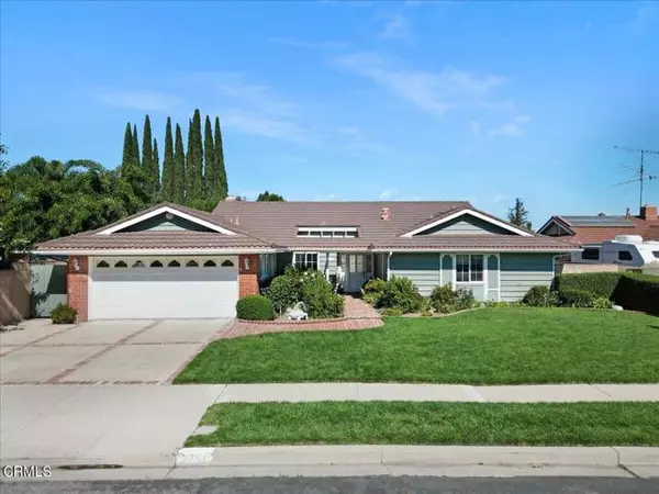 2751 Elmira Street, Newbury Park (thousand Oaks), CA 91320