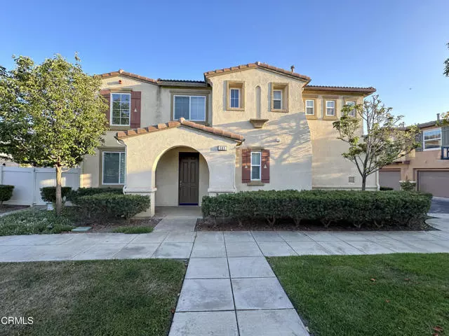 Oxnard, CA 93035,565 Southampton Place