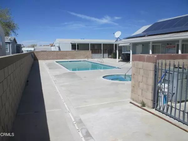 Rosamond, CA 93560,2005 Markey Way #16