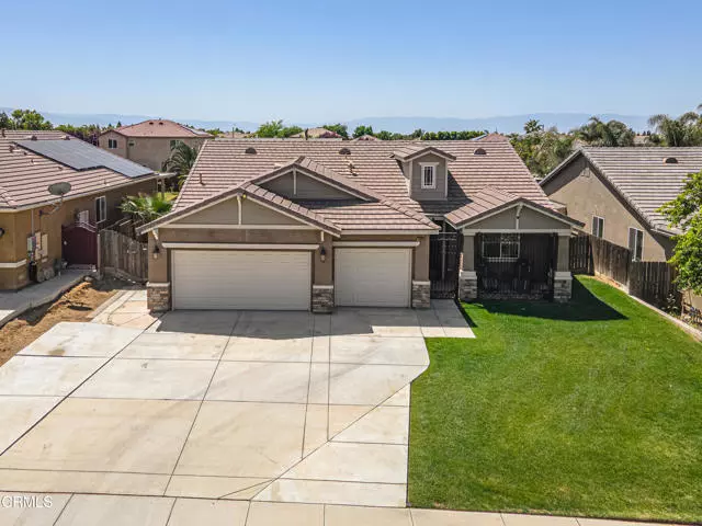 10909 Rainwater Lane, Bakersfield, CA 93306