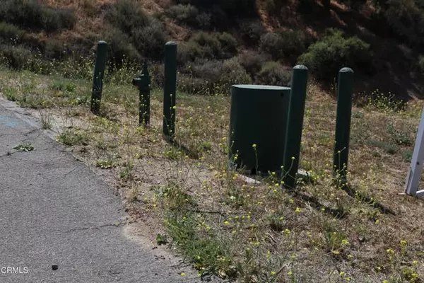 Santa Clarita, CA 91384,31115 Pinedale Place