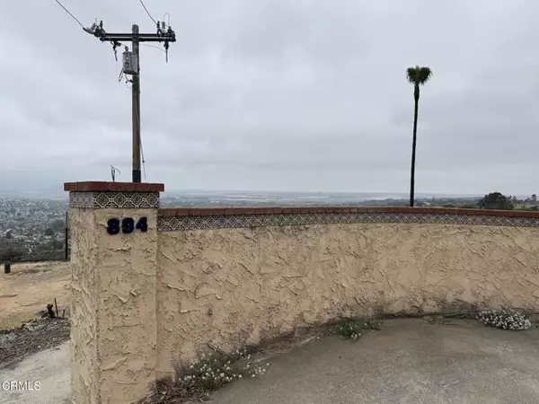 Camarillo, CA 93010,894 W Highland Drive