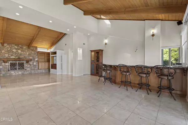 Camarillo, CA 93010,590 Alosta Drive