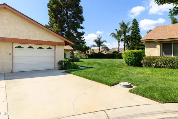 Camarillo, CA 93012,33229 Village 33