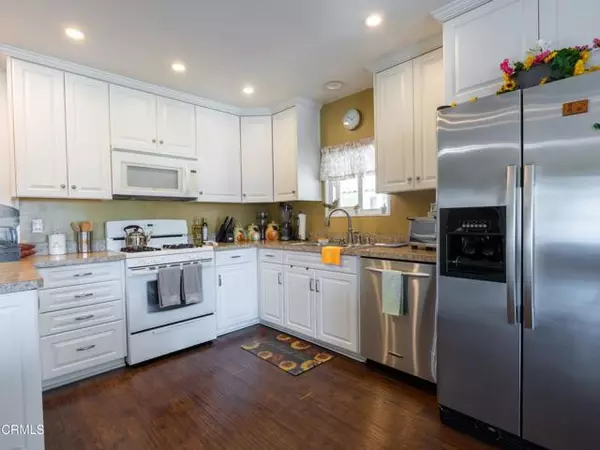 Oxnard, CA 93036,2560 apple lane Lane #-