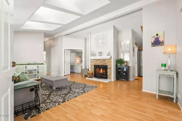 Ventura, CA 93001,1215 Anchors Way #13