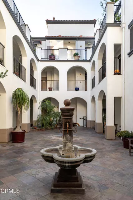 Ventura, CA 93001,436 Poli Street #404