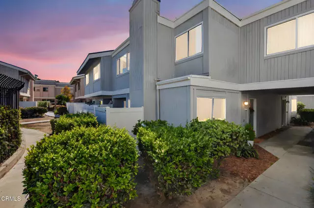 1320 San Simeon Court #4, Ventura, CA 93003