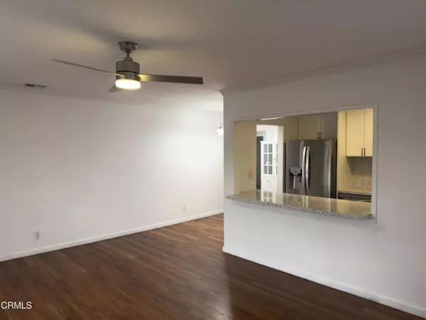 Los Angeles, CA 90027,4412 Prospect Avenue