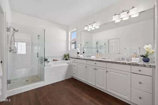 Oxnard, CA 93035,2914 Naples Drive