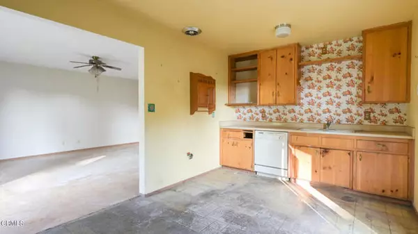 Los Alamos, CA 93440,365 Main Street