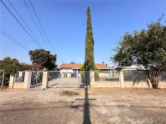 Azusa, CA 91702,5238 N Roxburgh Avenue