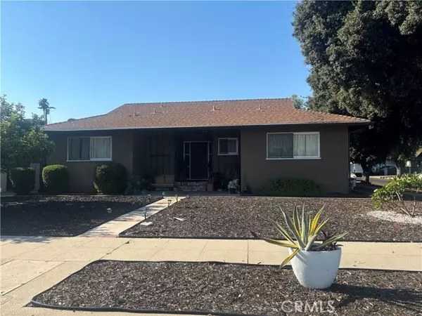 21901 Arminta Street, Canoga Park (los Angeles), CA 91304