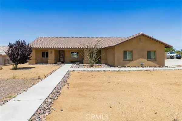 8212 Emerson Avenue, Yucca Valley, CA 92284