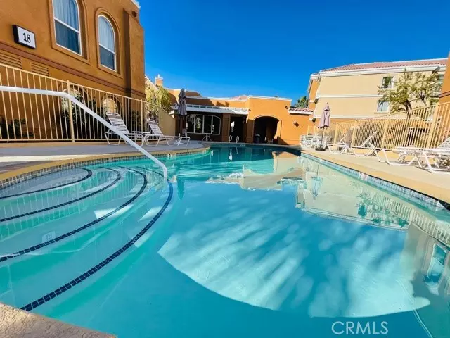 45245 Seeley Drive #17G, La Quinta, CA 92253