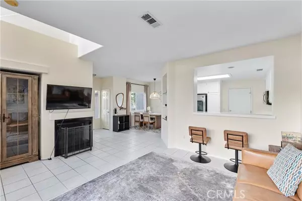 Canyon Country (santa Clarita), CA 91387,28979 Oak Spring Canyon Road #16