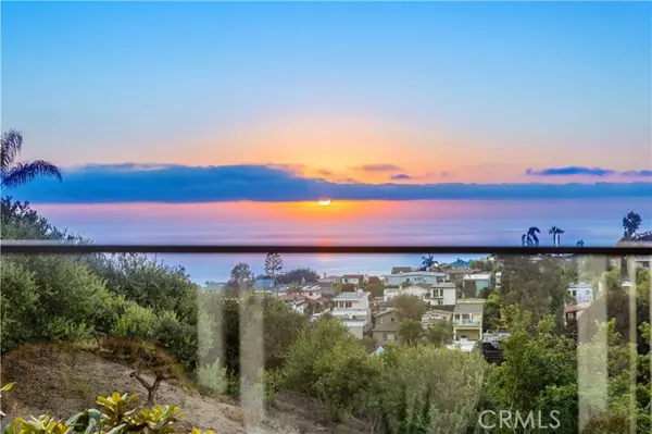 Laguna Beach, CA 92651,1041 Santa Ana Street