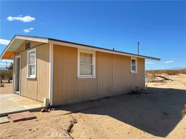 Joshua Tree, CA 92252,1125 Whitaker Lane