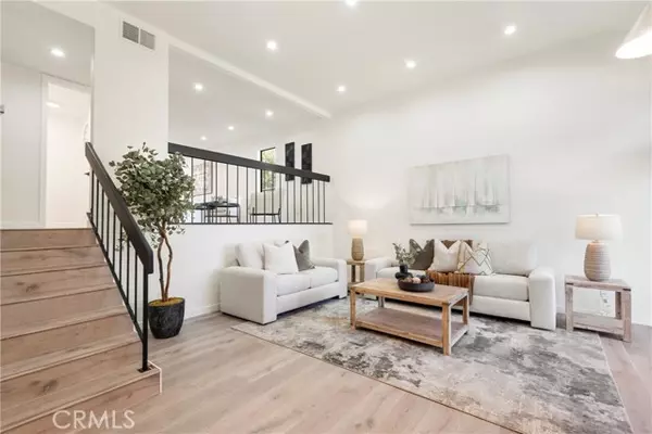 Woodland Hills (los Angeles), CA 91367,6225 Shoup Avenue #106