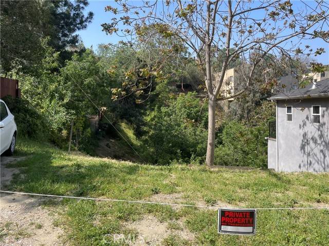 848 Montecito Drive, Santa Barbara, CA 90031