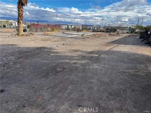 Needles, CA 92363,1221 Riverview Lane