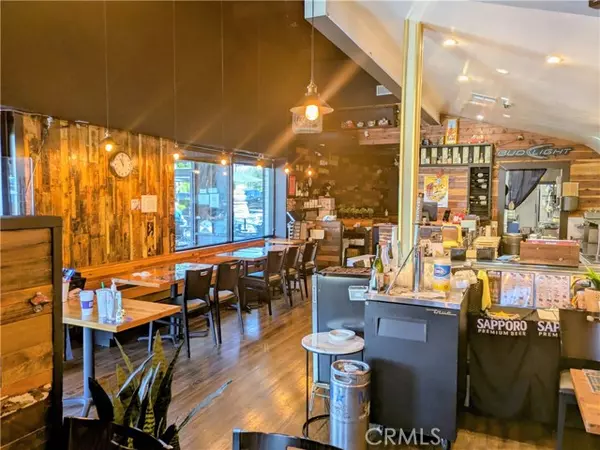 Woodland Hills (los Angeles), CA 91364,Address not disclosed