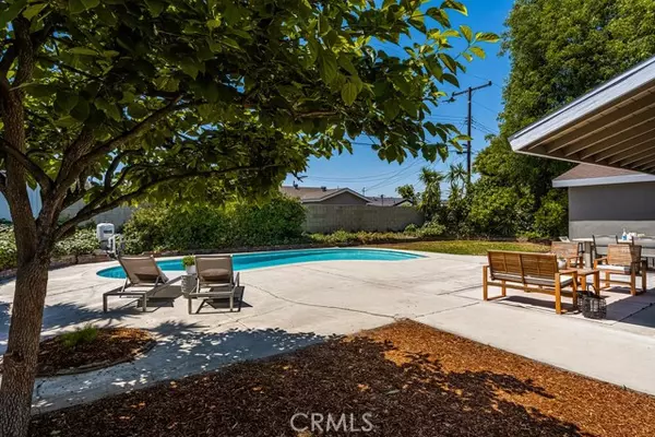 Hacienda Heights, CA 91745,2049 Wickshire Avenue