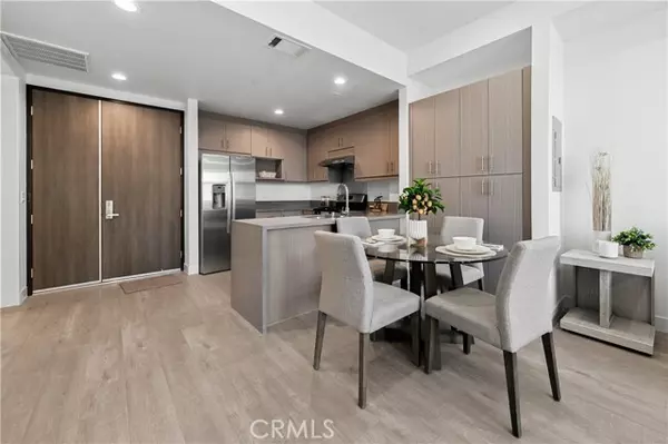 168 S Monterey Street #211, Alhambra, CA 91801