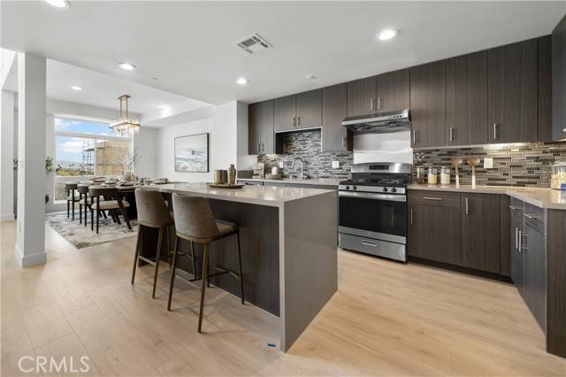 168 S Monterey Street #501, Alhambra, CA 91801