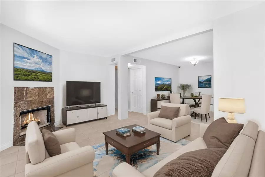 8321 Vineyard Avenue #U5, Rancho Cucamonga, CA 91730
