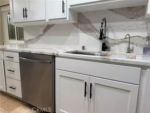 Los Angeles, CA 90024,440 Veteran Avenue #101