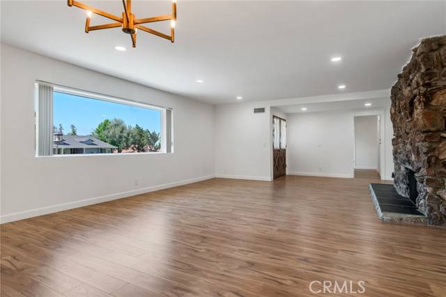 Claremont, CA 91711,2343 Navarro Drive