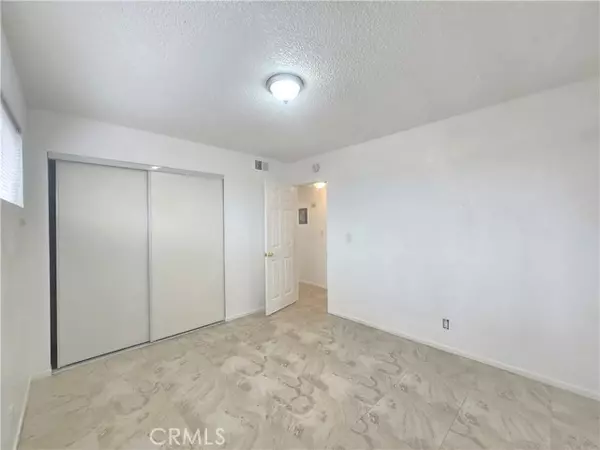 Upland, CA 91786,540 E 7th Street #E