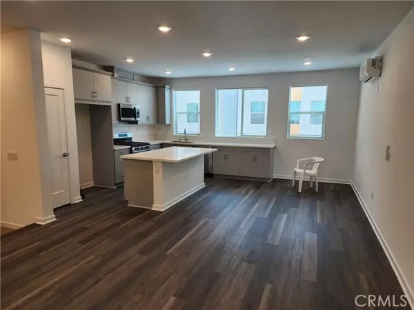 Covina, CA 91722,107 Scratch Road